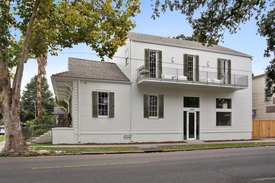 Sweeney Restoration work on 01-Valence St 22